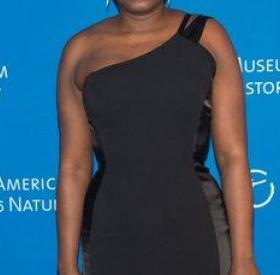 Cette ACTRICE de SÉRIE et son BOYFRIEND FICTIF