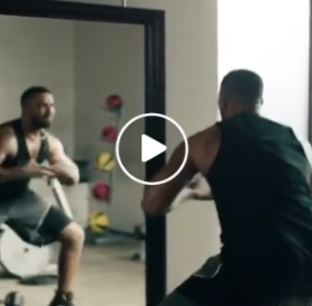 VIDÉO : la DANSE GÊNANTE de DRAKE sur du TAYLOR SWIFT !