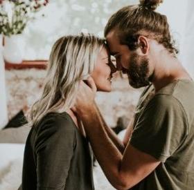 COUPLE : c'est CETTE PRATIQUE qui va vous faire DÉCOLLER !