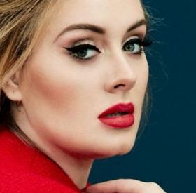 ADELE dévoile un LOURD SECRET sur la NAISSANCE de son FILS