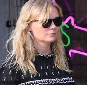 KIRSTEN DUNST : le BABYBUMP est lààààààà ! 