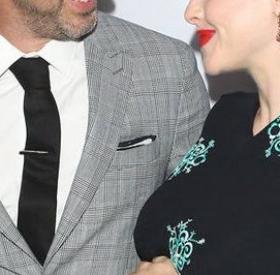 SURPRIIIIISE ! Cette ACTRICE STAR vient de se MARIER !