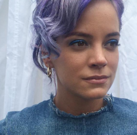 LILY ALLEN se confie sur le DÉCÈS de son BÉBÉ