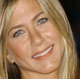 JENNIFER ANISTON : nouvelle SÉRIE à l'HORIZON !