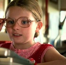 ABIGAIL BRESLIN victime de viol : elle PREND la PAROLE