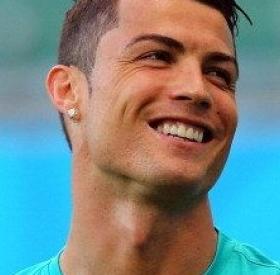 CRISTIANO RONALDO : ses BÉBÉS surprises sont NÉS !