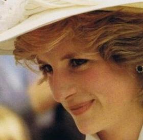 LADY DI : la LIAISON secrète avec cet ACTEUR HOLLYWOODIEN !