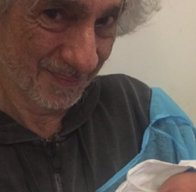 LOUIS BERTIGNAC : le NOUVEAU PAPA présente son FILS