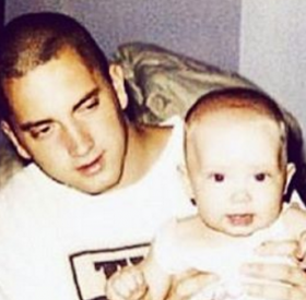 La FILLE d'EMINEM a TEEEELLEMENT grandi !