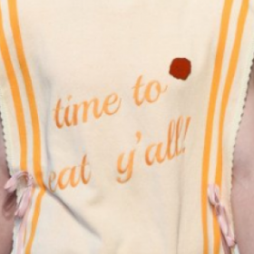 MODE : quand l'ACNÉ devient la STAR de la FASHION WEEK de MILAN