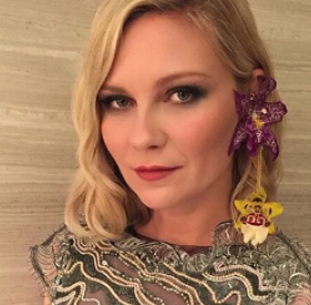 LA MÉTAMORPHOSE MAMMAIRE de KIRSTEN DUNST
