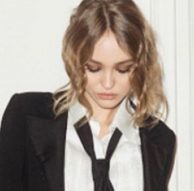 LILY-ROSE DEPP : son HOMMAGE OSÉ à sa mère sur Instagram