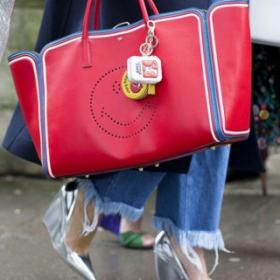 Le SAC A MAIN qui vous CRIE dessus si vous dépensez trop