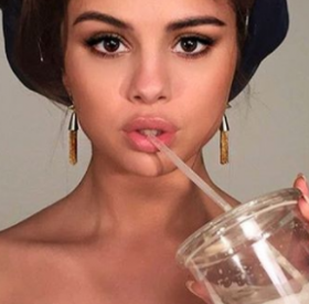 SELENA GOMEZ a (ENCORE) changé de TÊTE