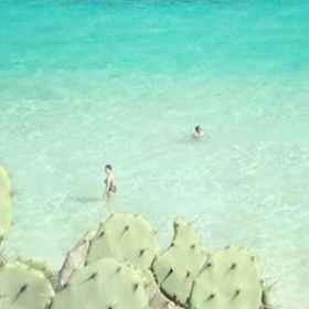 LEPOSTCARD : le compte INSTAGRAM qui FAIT VOYAGER (et MOURIR de JALOUSIE, aussi)