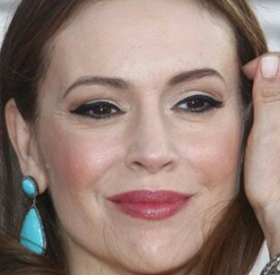 Devinez le PRÉNOM très ORIGINAL du FILS d'ALYSSA MILANO !