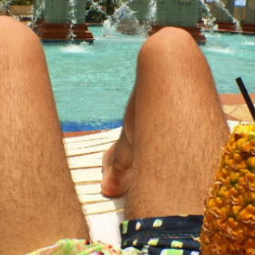Quand des HOMMES PARODIENT les INSTAGRAMMEUSES, c'est HILARANT !
