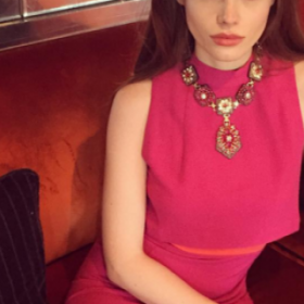 Elle fait du 34-36 : TROP GROSSE pour son AGENCE DE MANNEQUIN