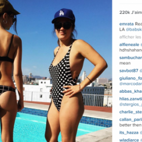 La TOP MODEL Emily Ratajkwsky montre ses FESSES et affole INSTAGRAM