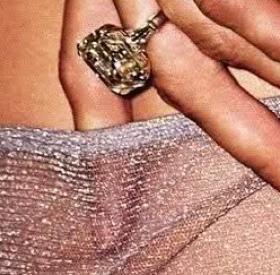 Les PAILLETTES pour VAGIN sont la NOUVELLE TENDANCE INFÂME