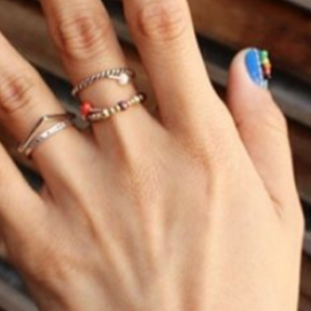 Le BRACELET ART, la NOUVELLE TENDANCE MANUCURE