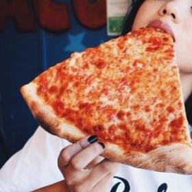 OUI ! La PIZZA nous rend plus PRODUCTIF (et c'est SCIENTIFIQUE !)