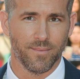RYAN REYNOLDS intervient dans la RUPTURE de cette ADO