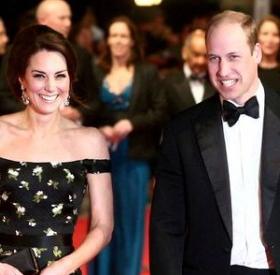 Cette PHOTO de KATE et WILLIAM va vous donner un COUP dans les DENTS