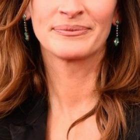 HALLUCINANT : JULIA ROBERTS dévoile son SALAIRE FOU !