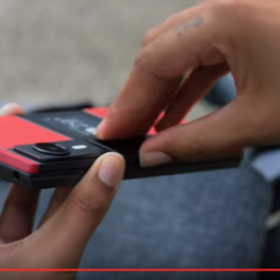 ARA : le SMARTPHONE qui va DÉTRÔNER l'iPHONE ?
