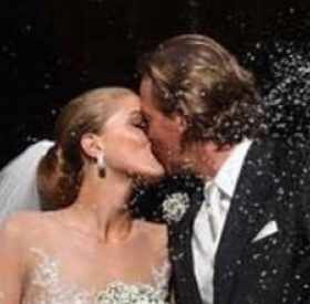 HÉRITIÈRE SWAROVSKI : la ROBE de MARIÉE qui va vous faire vous PÂMER