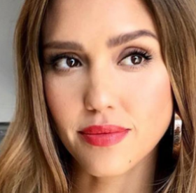 JESSICA ALBA a révélé le SEXE de son futur BÉBÉ !