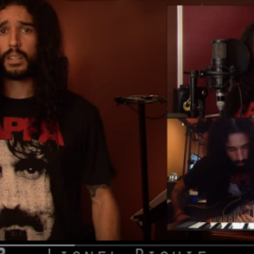Il REPREND le tube HELLO de ADELE dans 25 STYLES DIFFERENTS