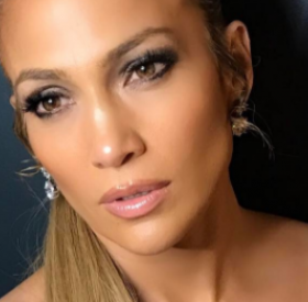 Découvrez combien J-LO est prête à PAYER pour faire CACA en PAIX !