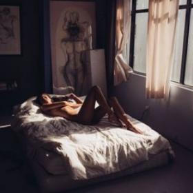 La POSITION de votre CLITORIS est DÉTERMINANTE pour ATTEINDRE l'ORGASME