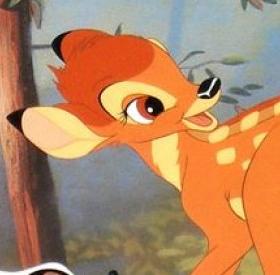 La POSE BAMBI : la nouvelle TENDANCE TRÈS CUL(CUL) de l'ÉTÉ