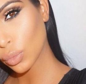 KIM KARDASHIAN, de RETOUR sur INSTAGRAM !
