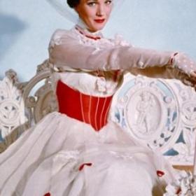 Voici celle qui va reprendre le rôle de MARY POPPINS