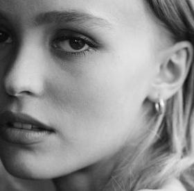 LILY-ROSE DEPP : son COMBAT contre cette MALADIE dévoilé
