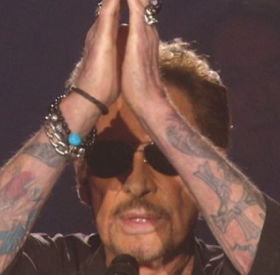 ALERTE : JOHNNY HALLYDAY annonce sa MALADIE