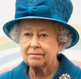 La REINE d'ANGLETERRE est-elle en DANGER de MORT ?!