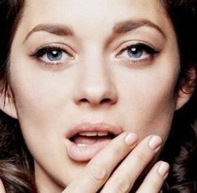 MARION COTILLARD TRÈS VEXÉE après des CRITIQUES sur son jeu d'actrice