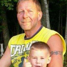 A 4 ANS, il SAUVE son GRAND-PÈRE d'une CRISE CARDIAQUE