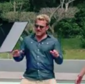 LOANA : HUMILIÉE dans une ATROCE PUB pour GIFI !