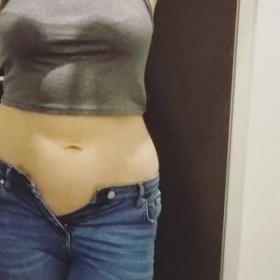 ELLE DÉNONCE les TAILLES H&M qu'elle JUGE TROP PETITES et FAIT LE BUZZ
