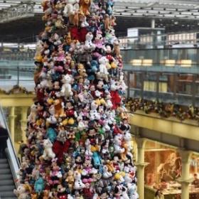 Un SAPIN de NOËL en PELUCHES DISNEY !