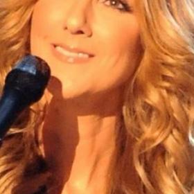 Ce JEUNE HOMME qui CHANTE CÉLINE DION est HALLUCINANT