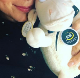 Cette ACTRICE STAR à NOUVEAU ENCEINTE !