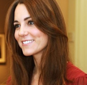 KATE MIDDLETON s'est COUPÉ les CHEVEUX !
