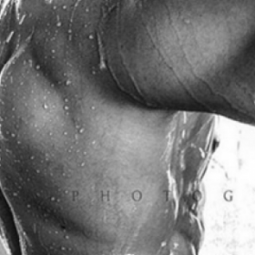 Un INSTAGRAM dédié aux MECS A POIL sous la DOUCHE !
